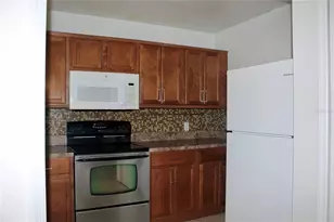 1819 Michigan Ave, Kissimmee, FL 34744 - Photo 9