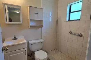 2150 Barbara Dr, Saint Cloud, FL 34771 - Photo 5