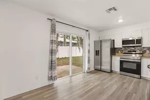 4650 Boca Vista Ct, Orlando, FL 32808 - Photo 5