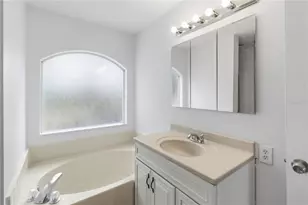 1271 Sandestin Way, Orlando, FL 32824 - Photo 15