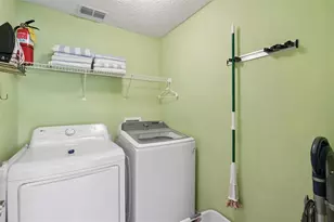 2694 La Isla Ct, Kissimmee, FL 34747 - Photo 23