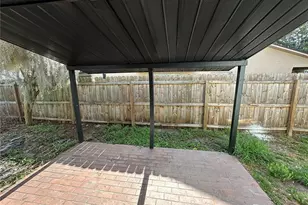1000 Dolphin Dr, Winter Garden, FL 34787 - Photo 15