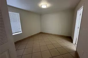 1000 Dolphin Dr, Winter Garden, FL 34787 - Photo 3