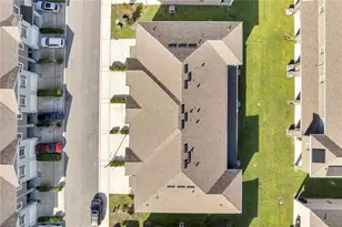 1394 Yellow Finch Dr, Davenport, FL 33837 - Photo 9