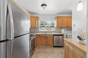 3062 Stonecastle Rd, Orlando, FL 32822 - Photo 9