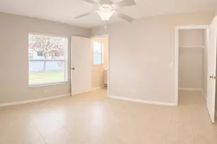 14776 Laguna Beach Cir, Orlando, FL 32824 - Photo 9