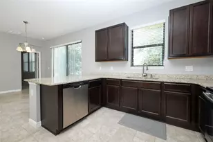 9175 Chandler Dr, Groveland, FL 34736 - Photo 3