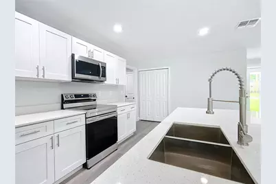 13609 SE 53rd Avenue, Summerfield, FL 34491 - Photo 9