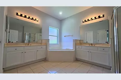 3839 Eagle Isle Circle, Kissimmee, FL 34746 - Photo 25