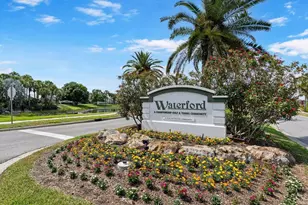 1543 Waterford Dr, Venice, FL 34292 - Photo 5