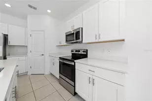 4810 Spangle Dr, Saint Cloud, FL 34769 - Photo 15