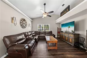 5978 Ed Harris Ct, Saint Cloud, FL 34771 - Photo 15