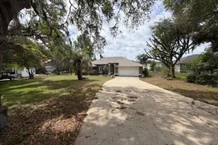 1235 Odoniel Loop S, Lakeland, FL 33809 - Photo 1
