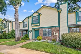 2748 Candlewood Ct, Apopka, FL 32703 - Photo 1