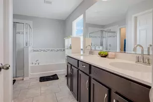 624 Sardinia Cir, Davenport, FL 33837 - Photo 15