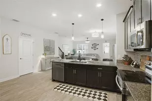 11007 Sycamore Woods Dr, Orlando, FL 32832 - Photo 11