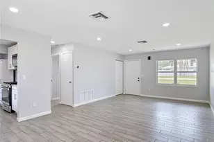 2096 W Atmore Cir, Deltona, FL 32725 - Photo 15