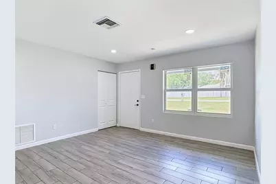2096 W Atmore Circle, Deltona, FL 32725 - Photo 11