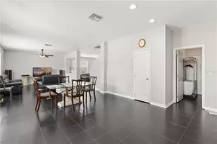10048 Stratford Pointe Ave, Orlando, FL 32832 - Photo 17
