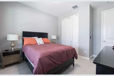 5055 Shady Pines Dr, Saint Cloud, FL 34772 - Photo 5
