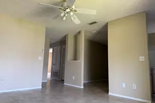 4240 Pershing Pointe Pl, Orlando, FL 32822 - Photo 7