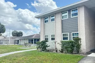 860 Sky Lake Cir, Orlando, FL 32809 - Photo 3
