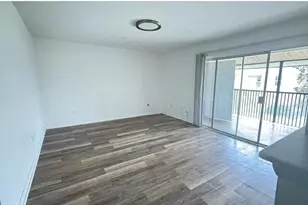 860 Sky Lake Cir, Orlando, FL 32809 - Photo 5