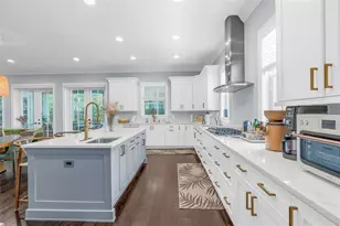 1126 Edwards Ln, Orlando, FL 32804 - Photo 11