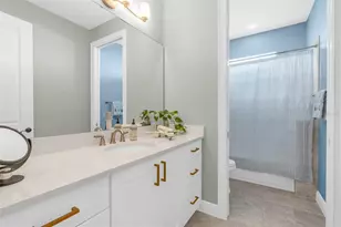 1126 Edwards Ln, Orlando, FL 32804 - Photo 31