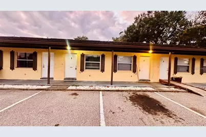 979 Berkley Road #4, Auburndale, FL 33823 - Photo 1