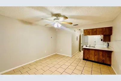 979 Berkley Road #4, Auburndale, FL 33823 - Photo 3