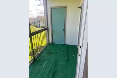 2231 Cascades Boulevard #204, Kissimmee, FL 34741 - Photo 9