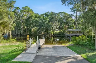3654 Hidden River Ln, Tavares, FL 32778 - Photo 35