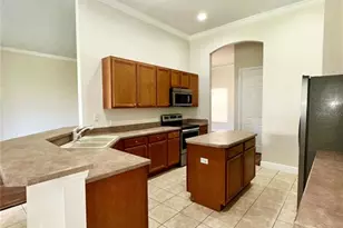 3544 Somerset Cir, Kissimmee, FL 34746 - Photo 5