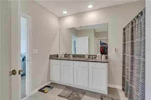 452 Noble Ave, Davenport, FL 33837 - Photo 13