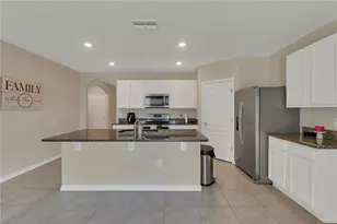 452 Noble Ave, Davenport, FL 33837 - Photo 7