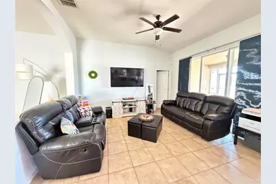 945 Tramells Trail, Kissimmee, FL 34744 - Photo 7