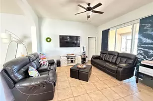 945 Tramells Trail, Kissimmee, FL 34744 - Photo 7