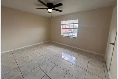 1665 W Oak Ridge Road #C, Orlando, FL 32809 - Photo 17
