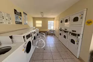 1665 W Oak Ridge Rd, Orlando, FL 32809 - Photo 5