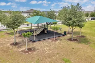 747 Citrus Isle Dr, Davenport, FL 33837 - Photo 31