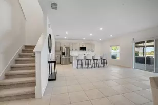 1033 Calico Pointe Cir, Groveland, FL 34736 - Photo 11