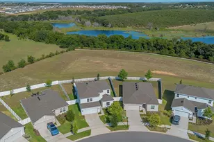 1033 Calico Pointe Cir, Groveland, FL 34736 - Photo 53