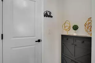 1033 Calico Pointe Cir, Groveland, FL 34736 - Photo 11