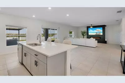 1033 Calico Pointe Circle, Groveland, FL 34736 - Photo 9