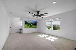 1033 Calico Pointe Cir, Groveland, FL 34736 - Photo 21
