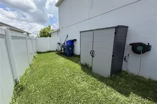 1033 Calico Pointe Cir, Groveland, FL 34736 - Photo 65