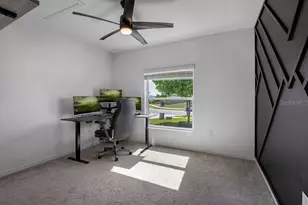 1033 Calico Pointe Cir, Groveland, FL 34736 - Photo 23