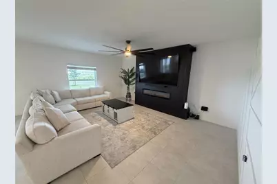1033 Calico Pointe Circle, Groveland, FL 34736 - Photo 13