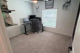 1033 Calico Pointe Cir, Groveland, FL 34736 - Photo 27